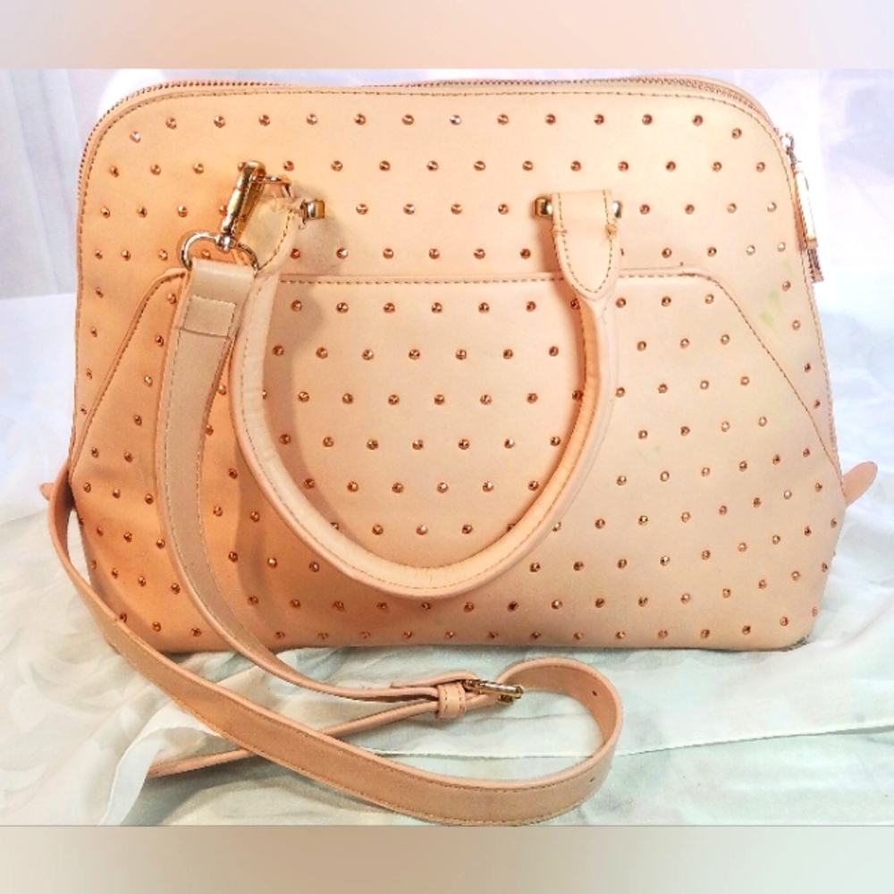 Charming Charlie large purse salmon color with rose gold colored rivets